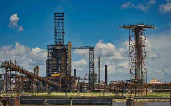 無人機化工園區(qū)巡檢 無人機化工園區(qū)巡檢